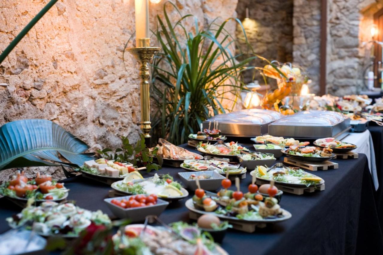 Vilacolum Hotel Aires De L'Emporda מראה חיצוני תמונה