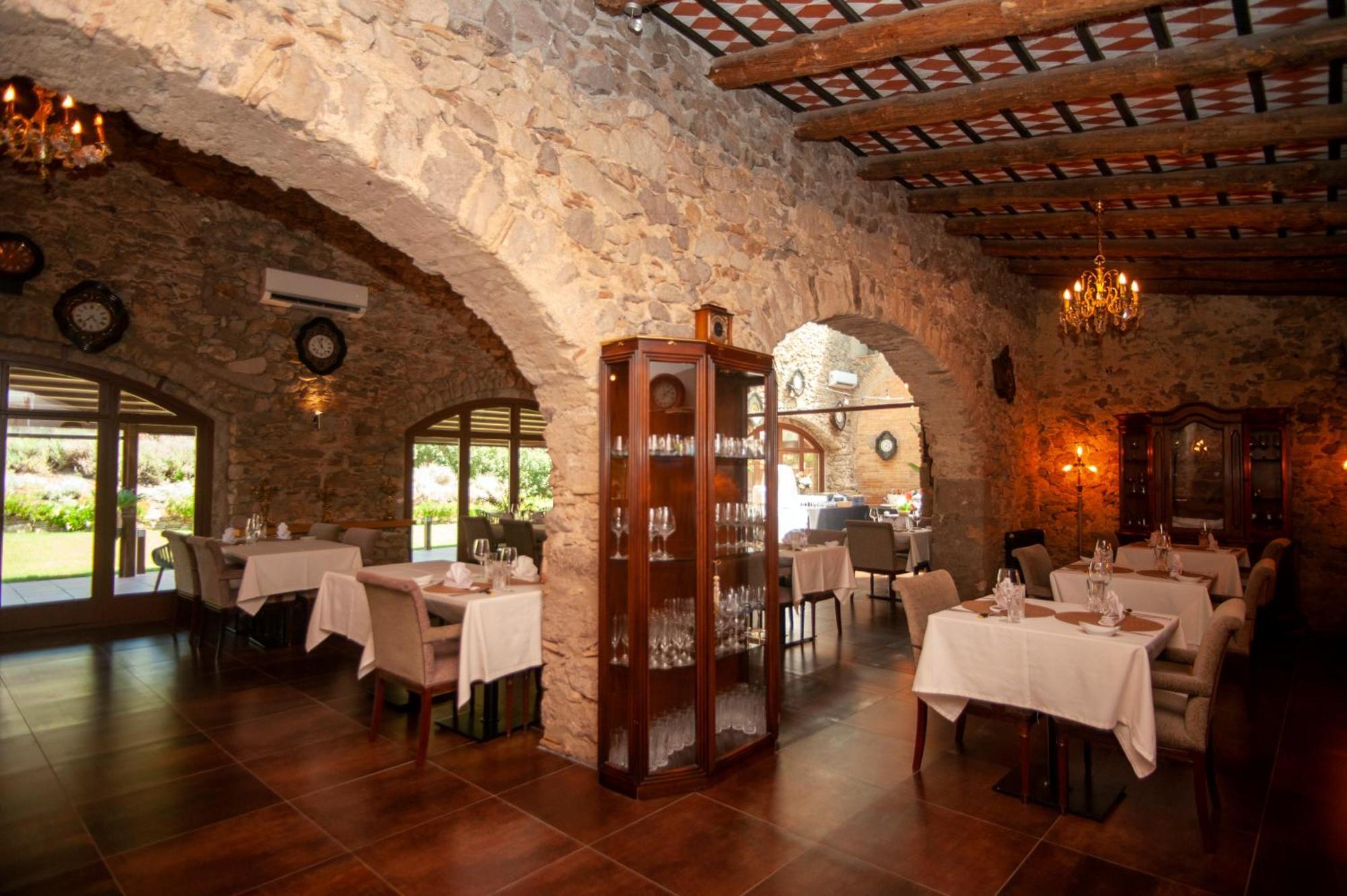 Vilacolum Hotel Aires De L'Emporda מראה חיצוני תמונה